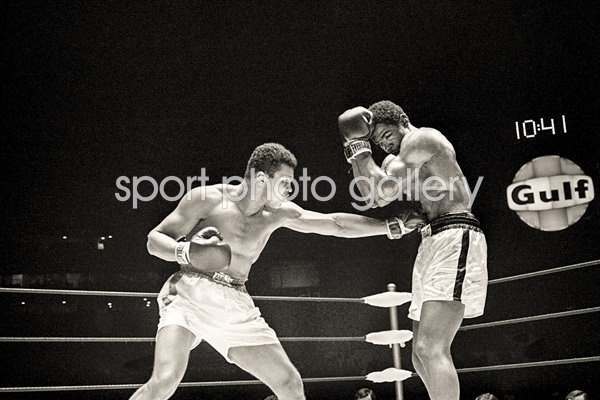 Muhammad Ali v Ernie Terrell Houston 1967