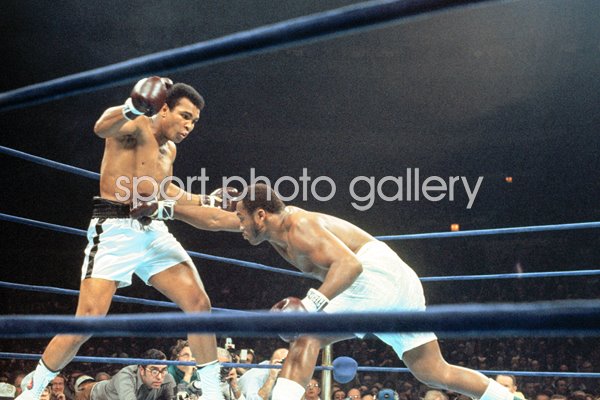 Muhammad Ali beats Joe Frasier 2nd Fight 1974