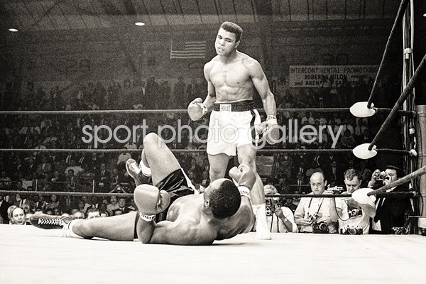  Cassius Clay knocks out Sonny Liston Lewiston 1965