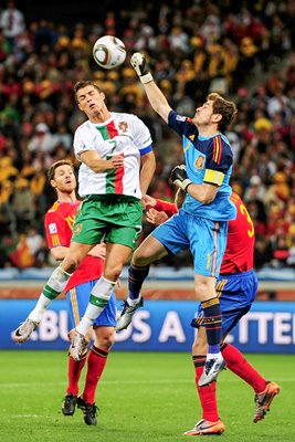 2010 World Cup - Iker Casillas v C. Ronaldo