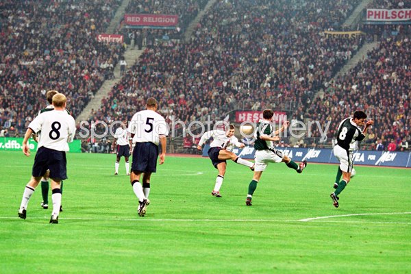 Steven Gerrard scores v Germany