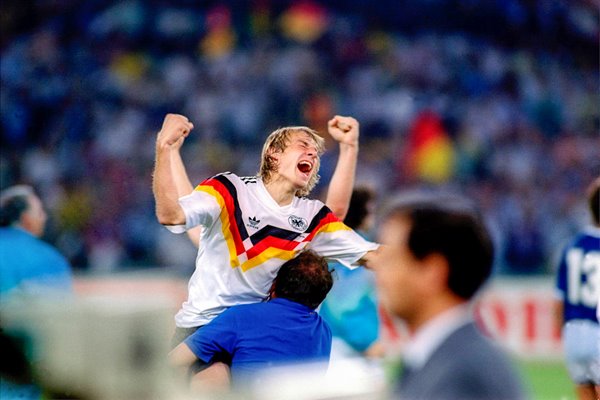 Jurgen Klinsmann celebrates 1990