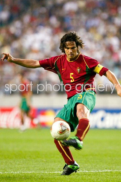 Fernando Couto of Portugal