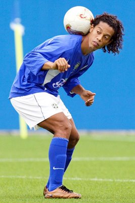 Ronaldinho Brazil training