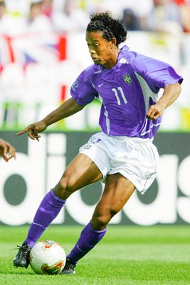 Ronaldinho World Cup 2002 action