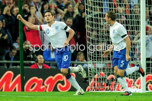 Frank Lampard celebrates goal v Spain 2011