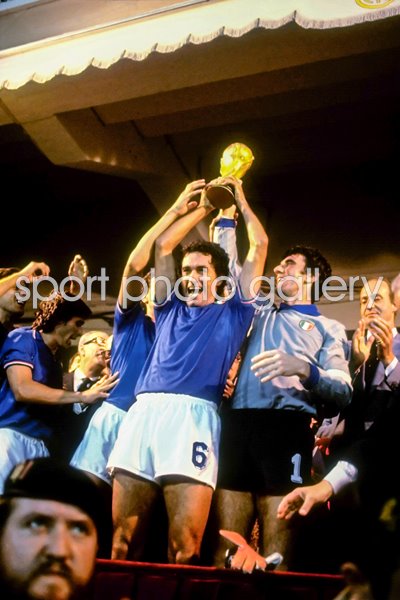 Dino Zoff lifts World Cup 1982