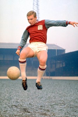 Bobby Moore West Ham 1965