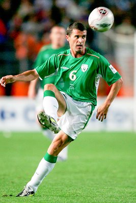 Roy Keane of Ireland in action 