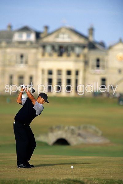 Tiger Woods St Andrews 2000