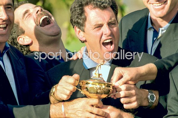 Bernard Gallacher celebrates 1995 win 