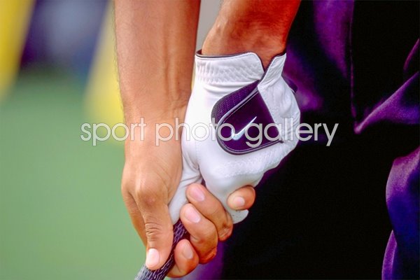 Tiger Woods Grip