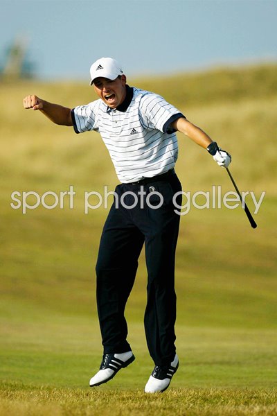Sergio Garcia celebrates 100 yard par save