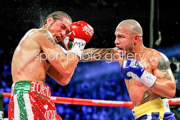 Miguel Cotto v Antonio Margarito 2011