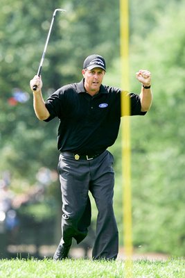 Phil Mickelson wins USPGA 2005
