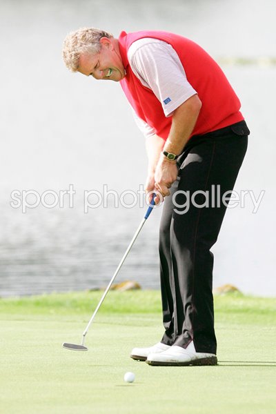 Colin Montgomerie wins his singles