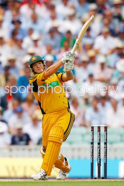 Shane Watson Attacks England - Oval 2010