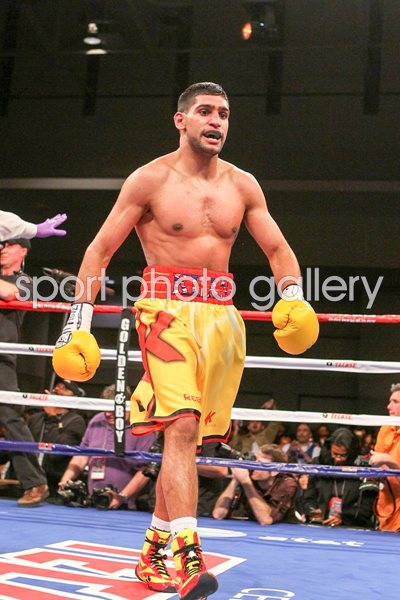 Amir Khan portrait v Lamont Peterson 2011