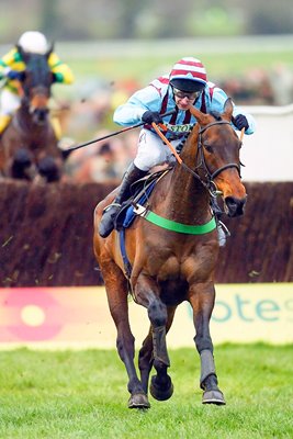 Best Mate ridden by Jim Culloty 