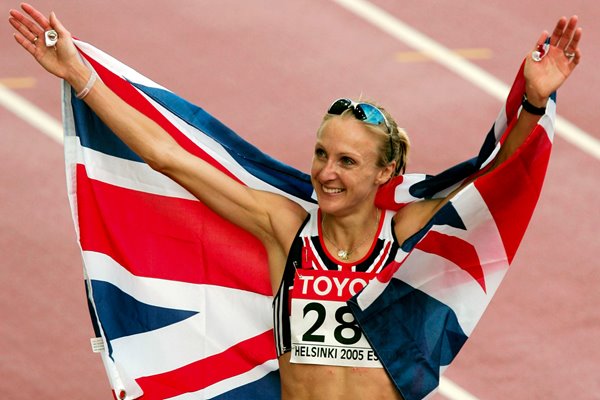 Paula Radcliffe celebrates World Marathon win