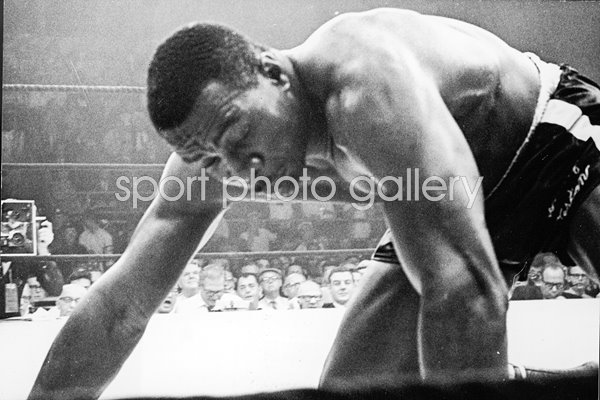 Sonny Liston on the canvas