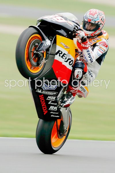 Nicky Hayden on one wheel