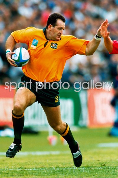 David Campese action