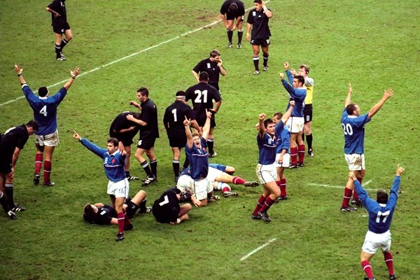 French team celebrate