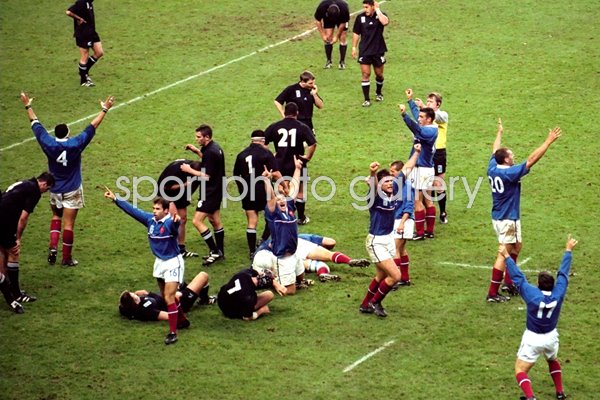 French team celebrate