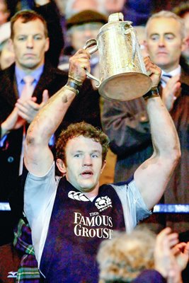 Jason White lifts the Calcutta Cup