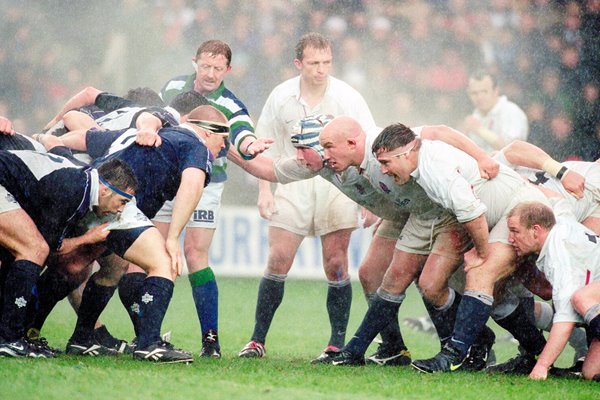 England and Scotland prepare to scrummage