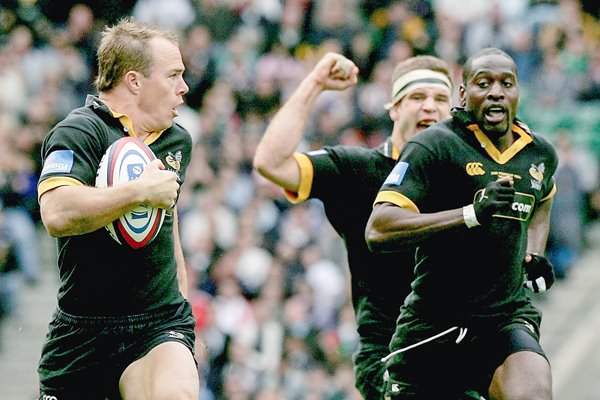 Mark Van Gisbergen scores