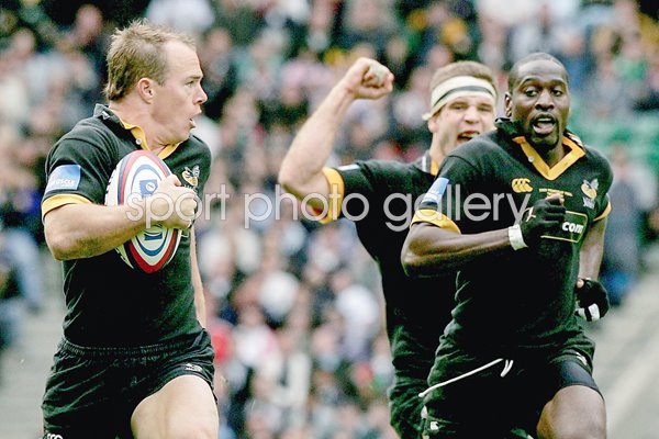 Mark Van Gisbergen scores