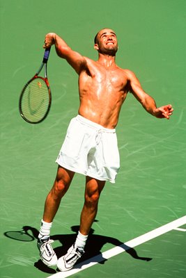 Andre Agassi prepares for Australian Open