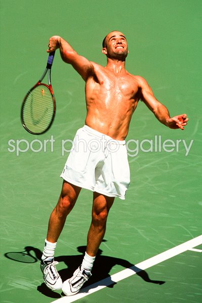 Andre Agassi prepares for Australian Open