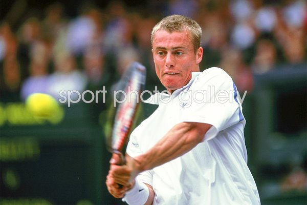 Lleyton Hewitt Wimbledon action