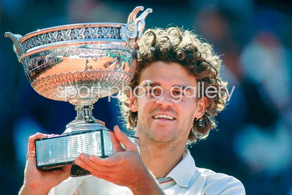Gustavo Kuerten French Open Champion 2001