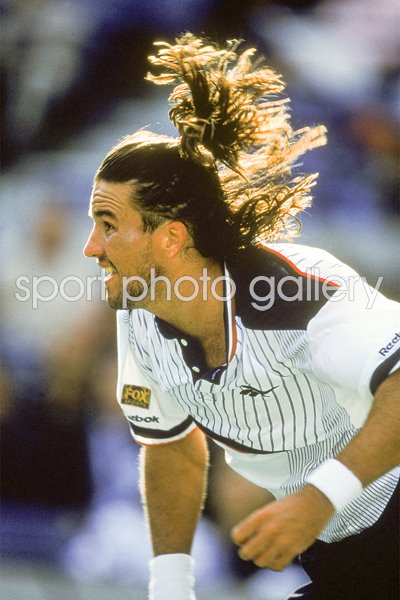 Patrick Rafter serves