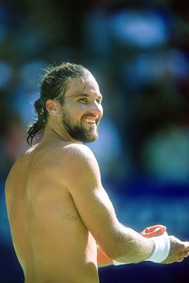 Patrick Rafter celebrates victory 