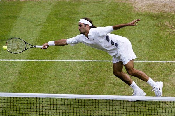 Roger Federer Wimbledon action