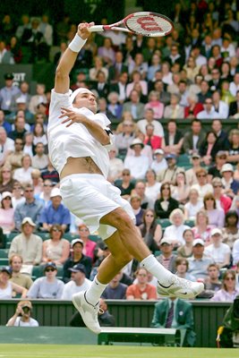 Roger Federer overhead volley