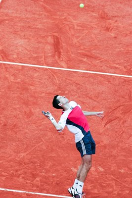 Tim Henman serves 2004 French Open  