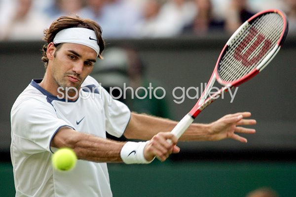 Roger Federer Wimbledon action