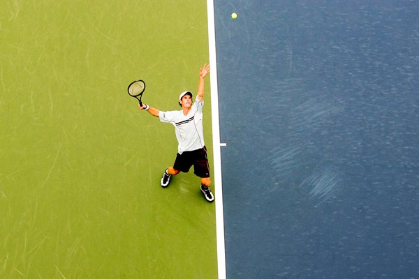 Andy Murray serves US Open 2005