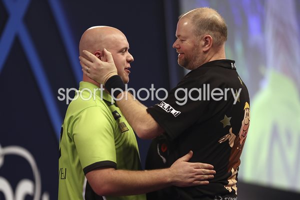Raymond van Barneveld & Michael van Gerwen World Darts 2017
