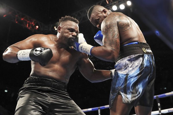 Dillian Whyte v Dereck Chisora Manchester Arena 2016