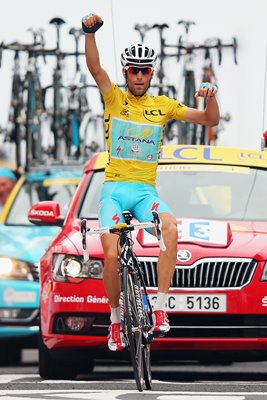 Vincenzo Nibali wins Stage 18 Time Trial Tour de France 2014