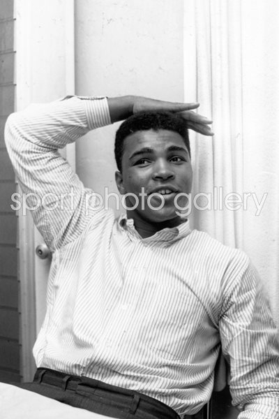 Cassius Clay New World Champion 1964