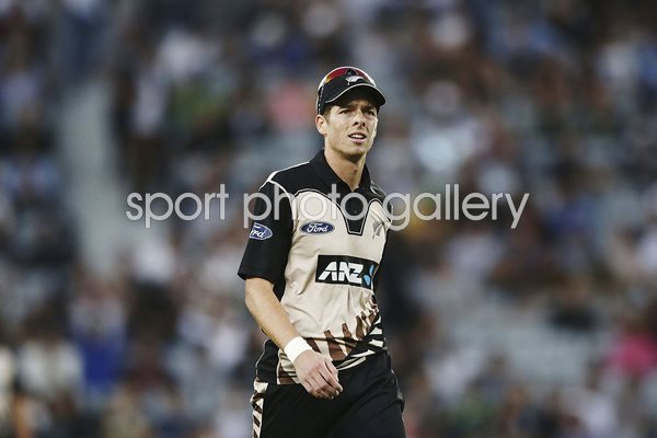 Mitchell Santner New Zealand v South Africa T20 2017