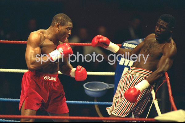 Frank Bruno v Jose Ribalta London 1992